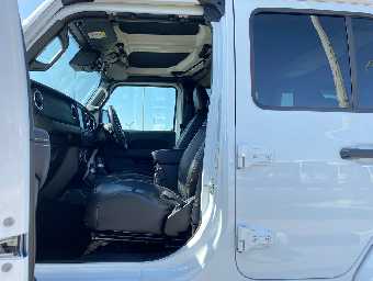 JEEP WRANGLER 2020 Image 11