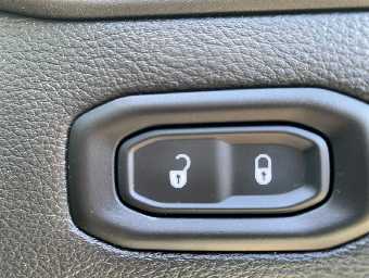 JEEP WRANGLER 2020 Image 17