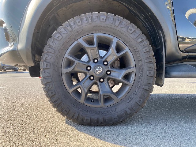 TOYOTA HILUX 2017 Image 19