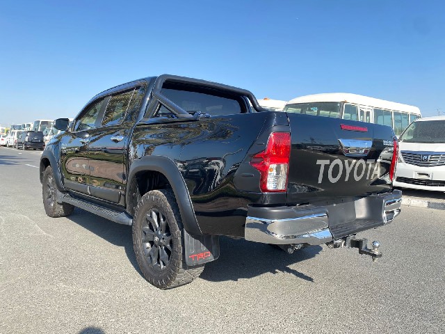 TOYOTA HILUX 2017 Image 21