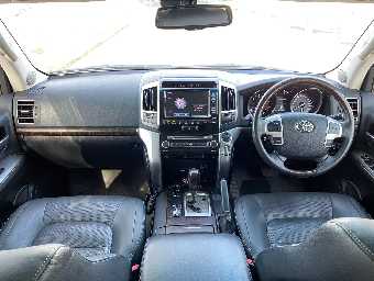 TOYOTA LAND CRUISER 2015 Image 3