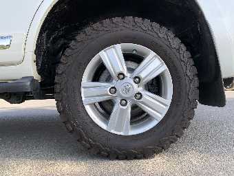 TOYOTA LAND CRUISER 2015 Image 19