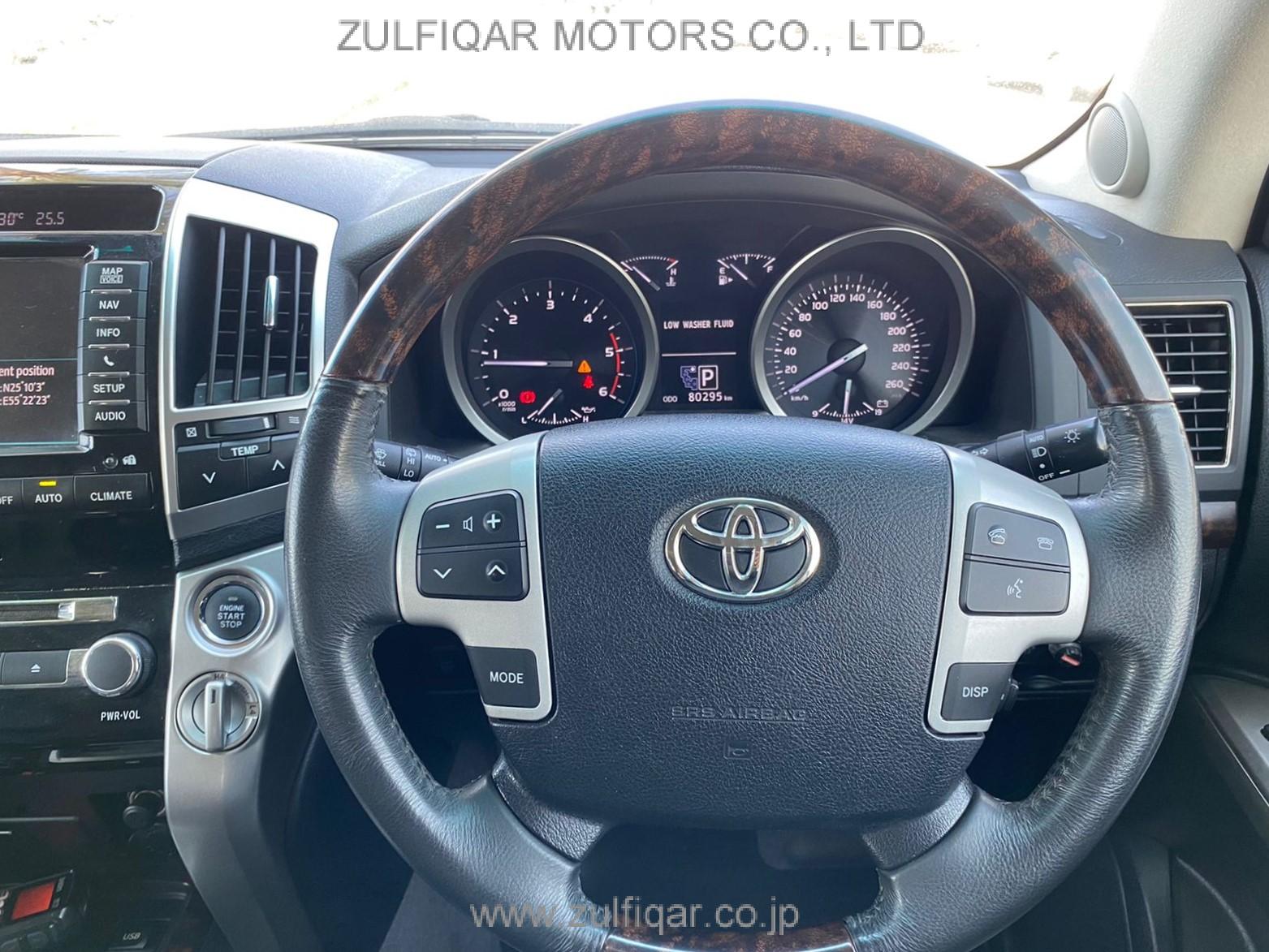 TOYOTA LAND CRUISER 2015 Image 10