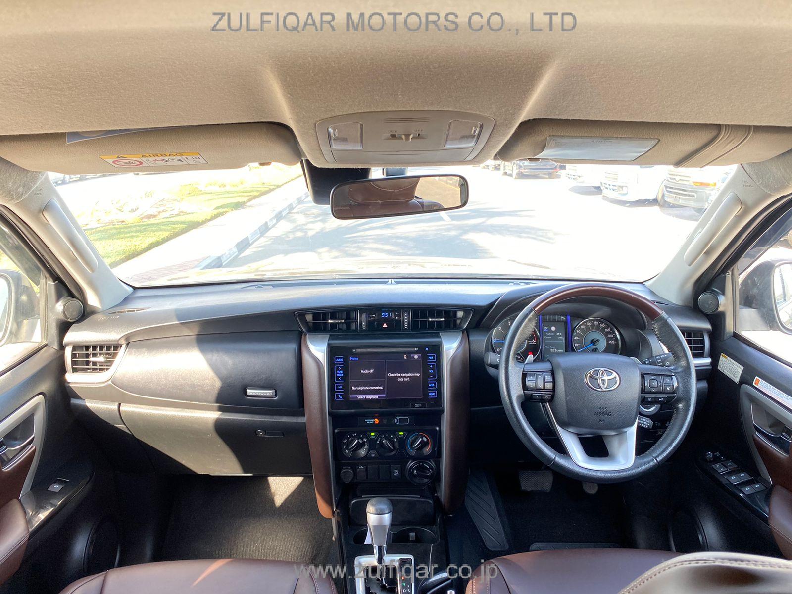 TOYOTA FORTUNER 2020 Image 3