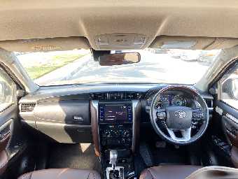 TOYOTA FORTUNER 2020 Image 3