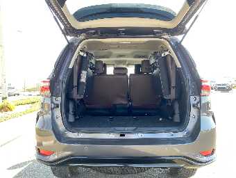 TOYOTA FORTUNER 2020 Image 21