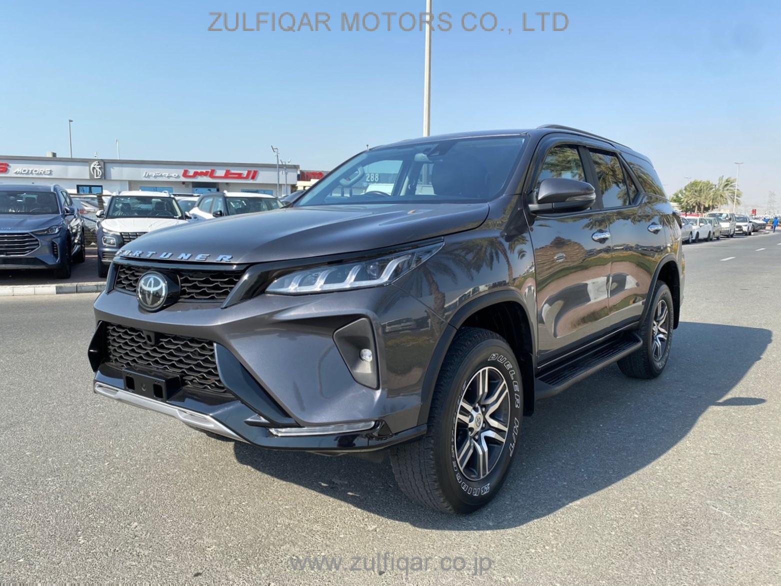 TOYOTA FORTUNER 2020 Image 5