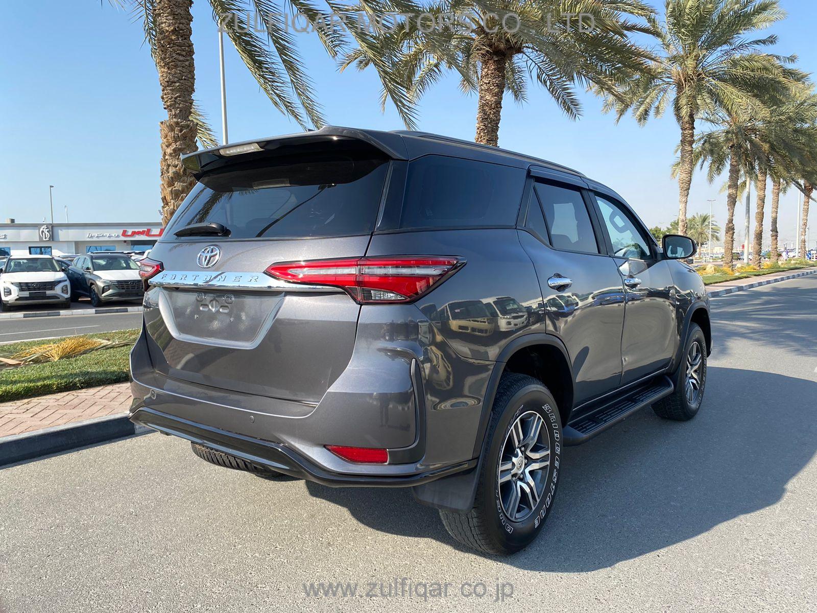 TOYOTA FORTUNER 2020 Image 6