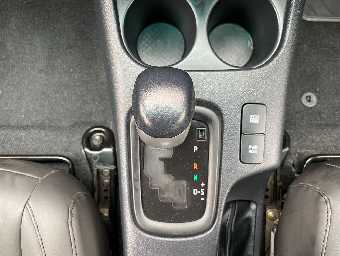 TOYOTA HILUX 2016 Image 16