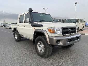 TOYOTA LAND CRUISER 2015 Image 5