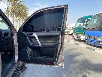 TOYOTA PRADO 2021 Image 14