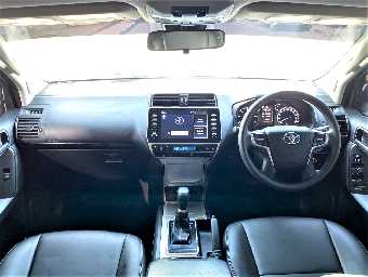 TOYOTA PRADO 2021 Image 3