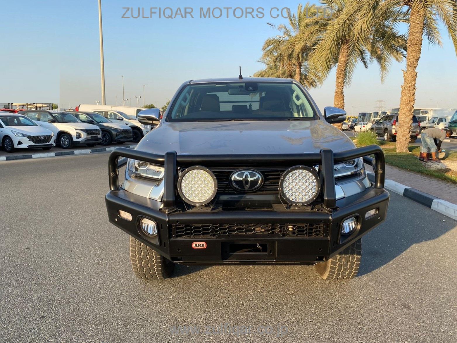 TOYOTA HILUX 2021 Image 1