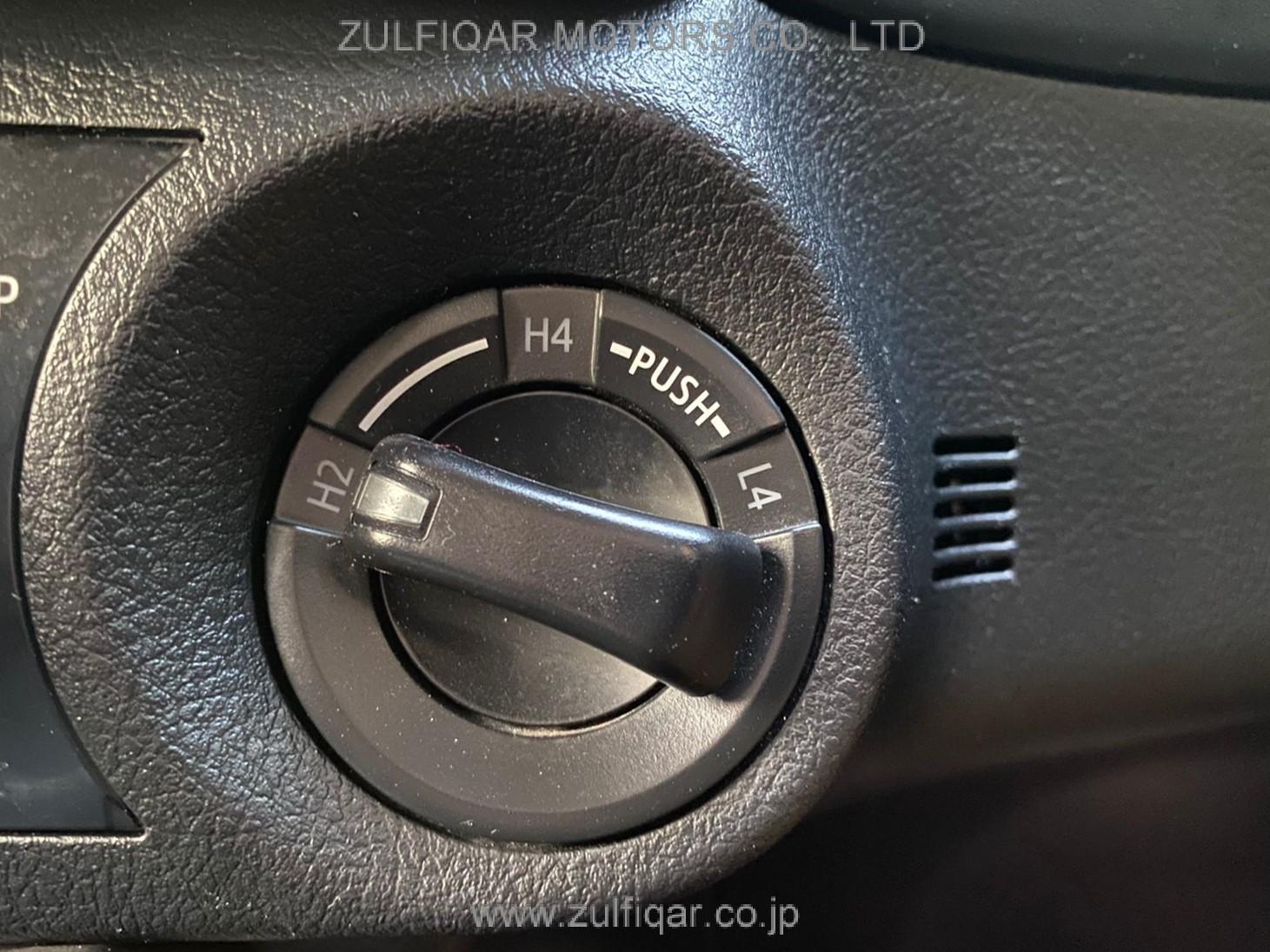 TOYOTA HILUX 2021 Image 21