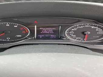 AUDI Q5 2010 Image 7