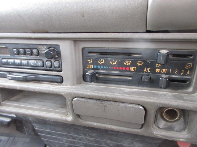 ISUZU ELF DUMP TRUCK 1997 Image 29