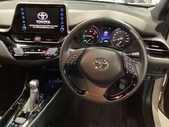 TOYOTA C-HR 2020 Image 6