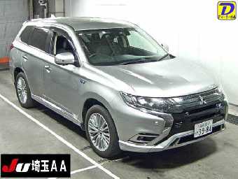 MITSUBISHI OUTLANDER 2019 Image 1