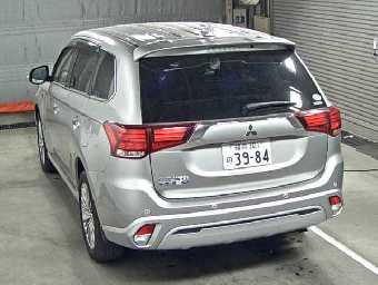 MITSUBISHI OUTLANDER 2019 Image 2