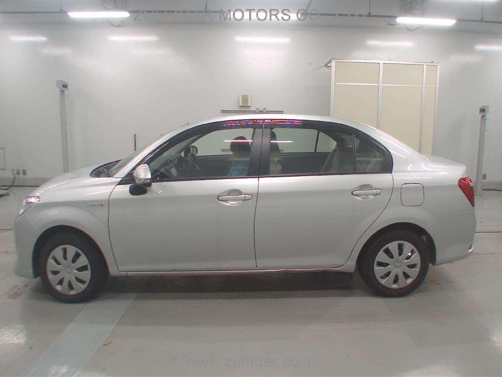 TOYOTA COROLLA AXIO 2017 Image 4