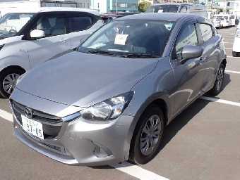 MAZDA DEMIO 2015 Image 1