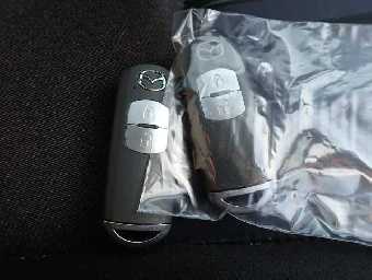 MAZDA DEMIO 2015 Image 6