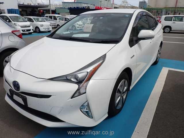 TOYOTA PRIUS 2018 Image 1