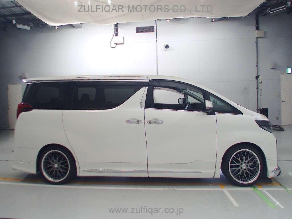 TOYOTA ALPHARD 2019 Image 3