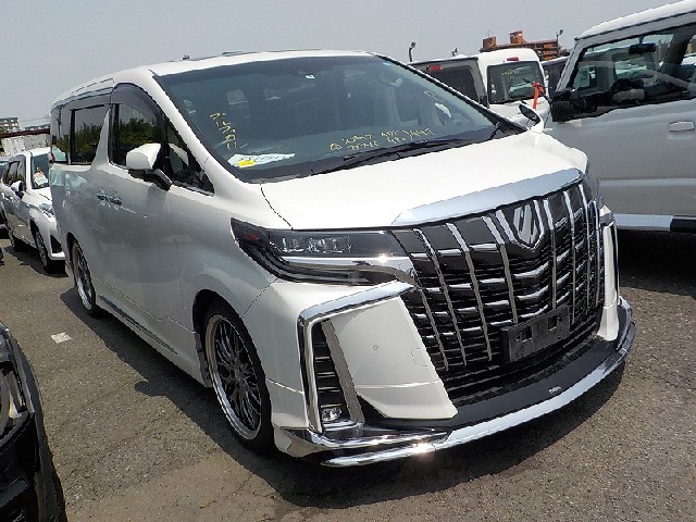 TOYOTA ALPHARD 2019 Image 26