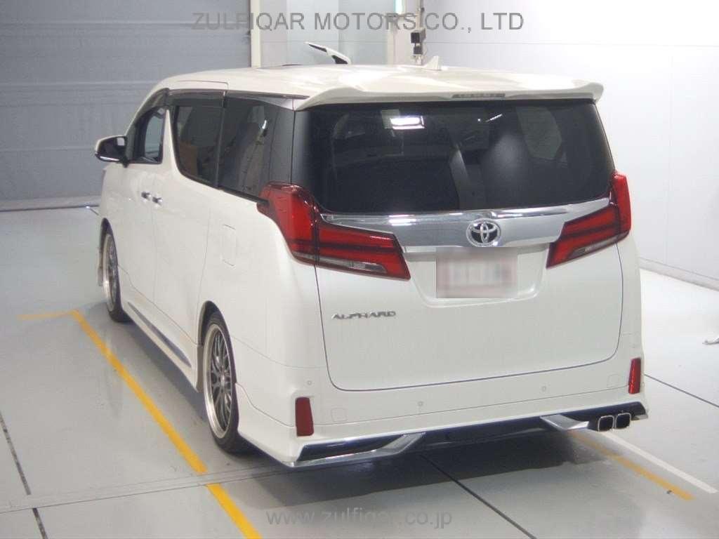 TOYOTA ALPHARD 2019 Image 6