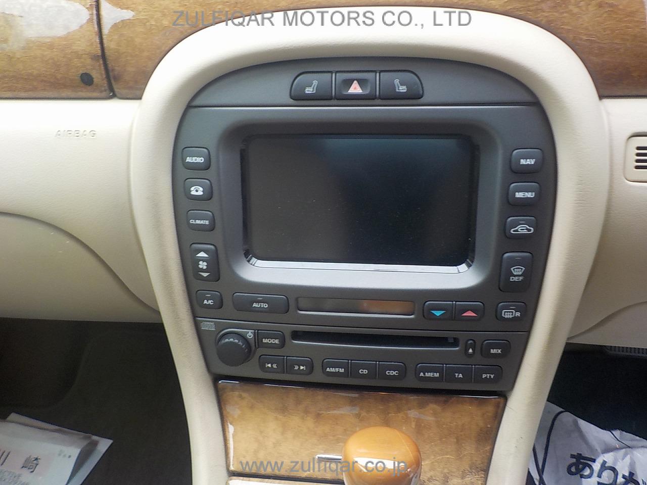 JAGUAR XF 2007 Image 10