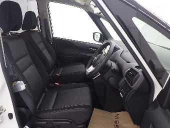 NISSAN SERENA 2021 Image 7