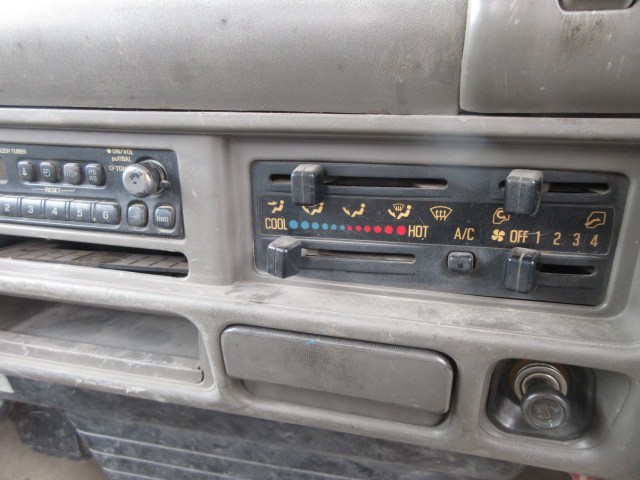 ISUZU ELF DUMP TRUCK 1997 Image 29