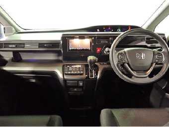 HONDA STEPWGN SPADA 2018 Image 3