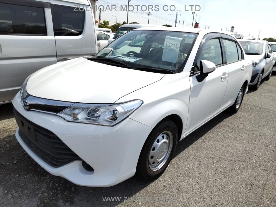 TOYOTA COROLLA AXIO 2018 Image 1