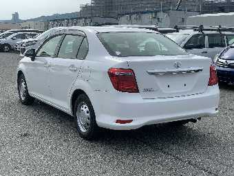 TOYOTA COROLLA AXIO 2018 Image 16