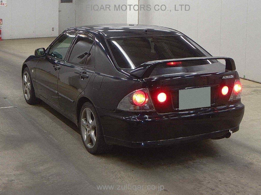 TOYOTA ALTEZZA 2001 Image 2