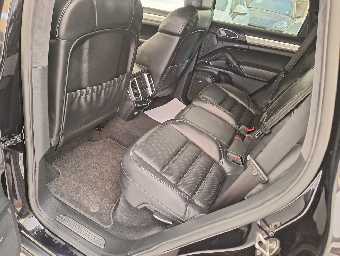 PORSCHE CAYENNE 2010 Image 17