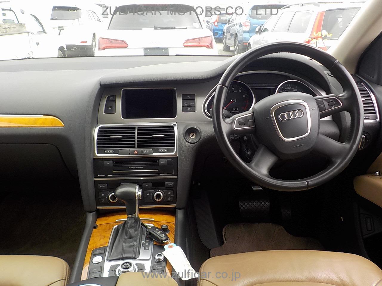 AUDI Q7 2011 Image 7