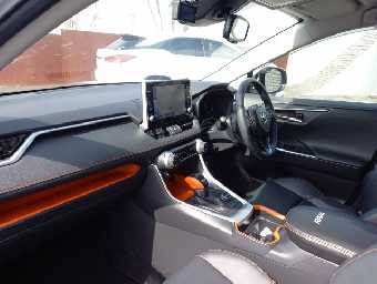 TOYOTA RAV-4 2020 Image 24