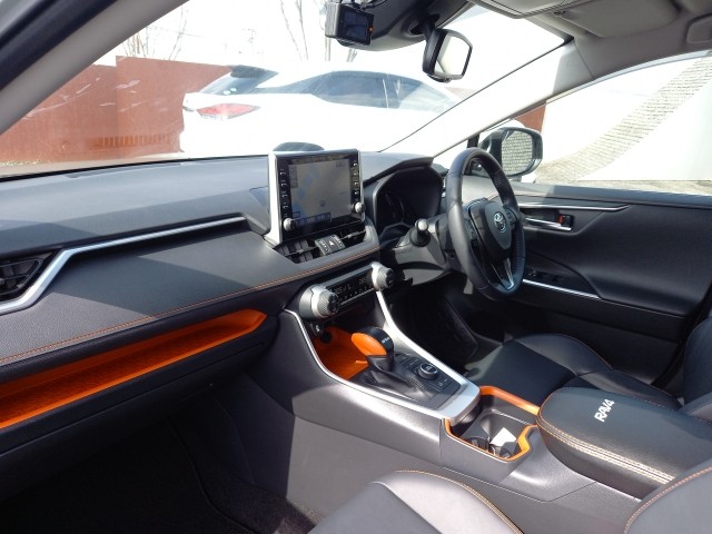 TOYOTA RAV-4 2020 Image 30