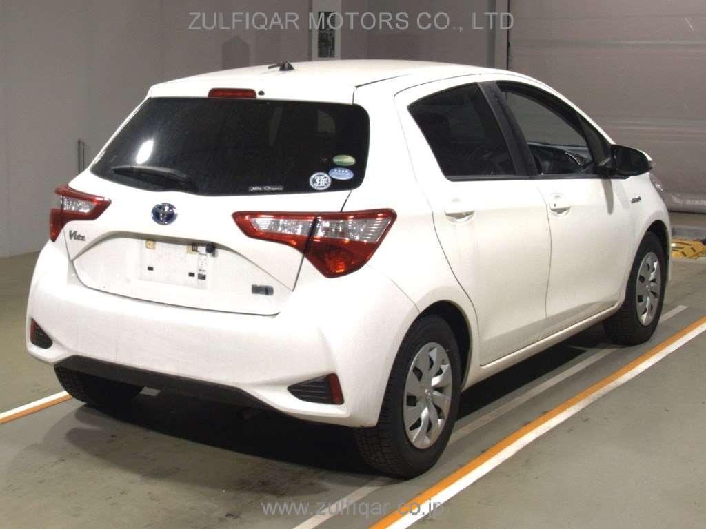 TOYOTA VITZ 2020 Image 2