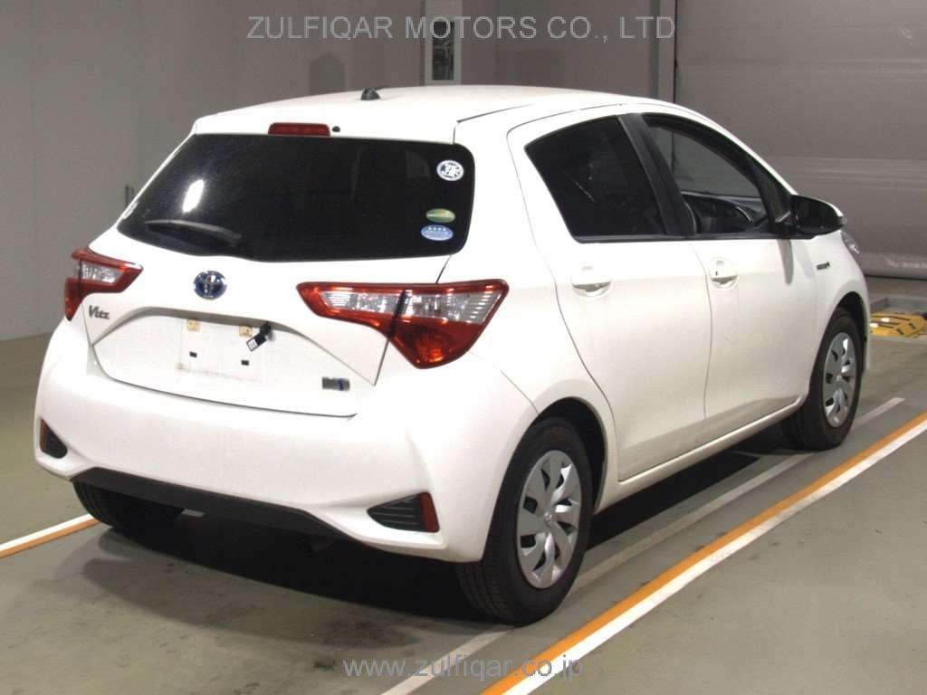 TOYOTA VITZ 2020 Image 2