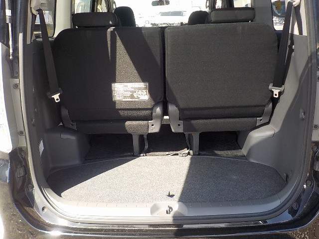 TOYOTA VOXY 2009 Image 23