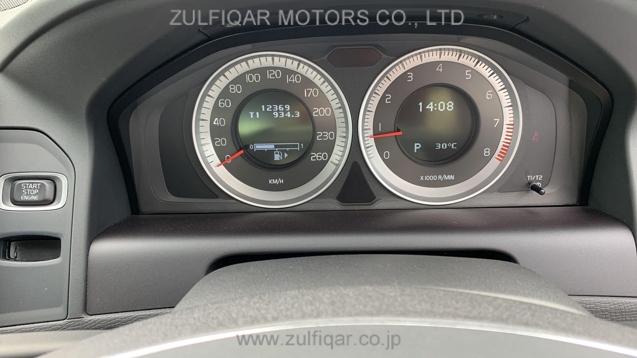 VOLVO XC60 2011 Image 9