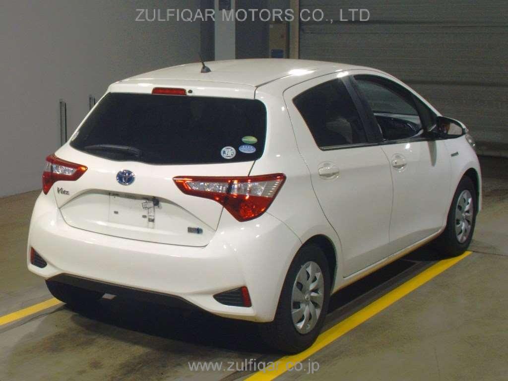 TOYOTA VITZ 2020 Image 2