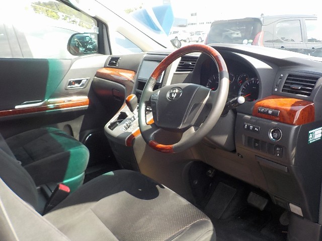 TOYOTA VELLFIRE 2010 Image 19