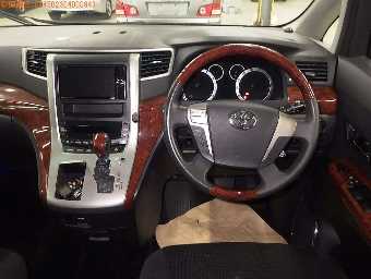 TOYOTA VELLFIRE 2010 Image 6