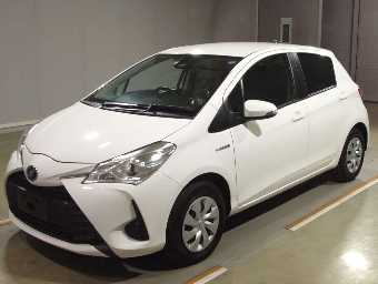 TOYOTA VITZ 2020 Image 1
