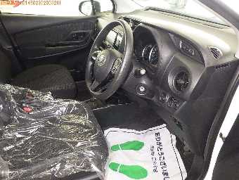 TOYOTA VITZ 2020 Image 5